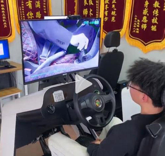 快来青创驾校体验空调房里学车新体验吧